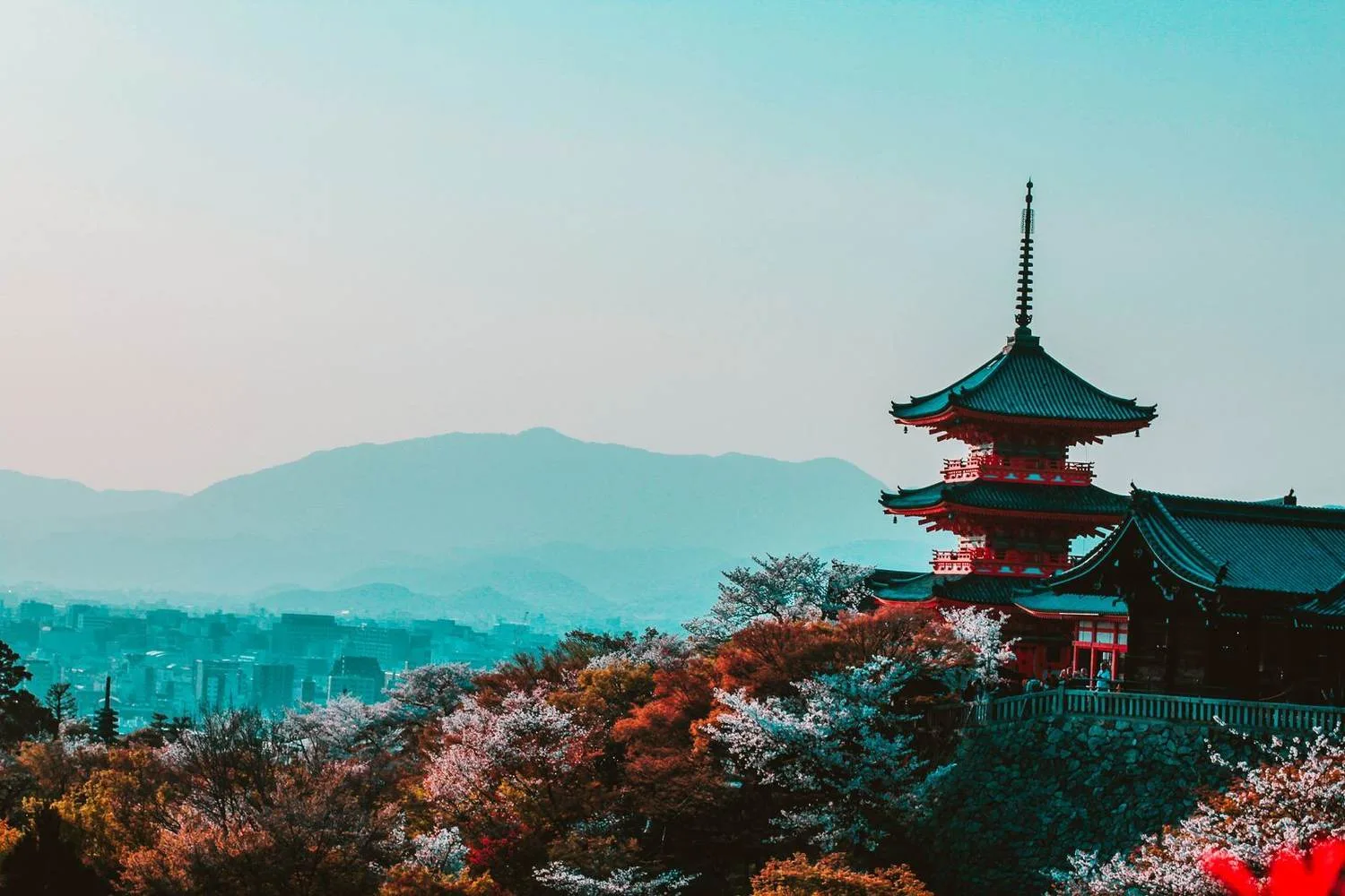 Japan Offbeat Routes guide cover